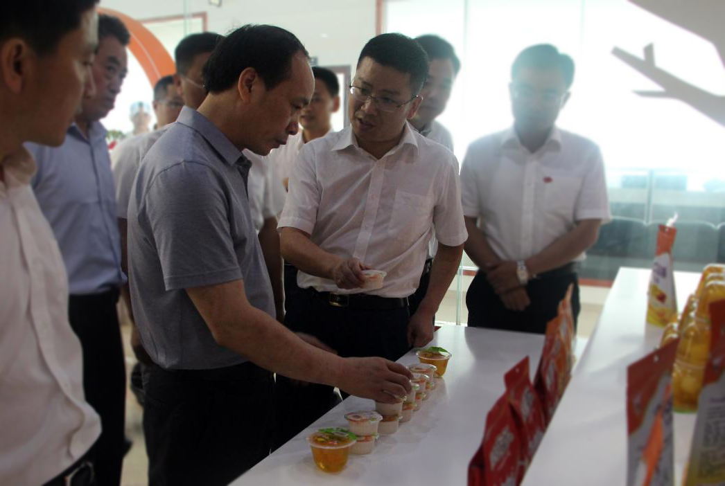 周德睿考察新中意(图2)